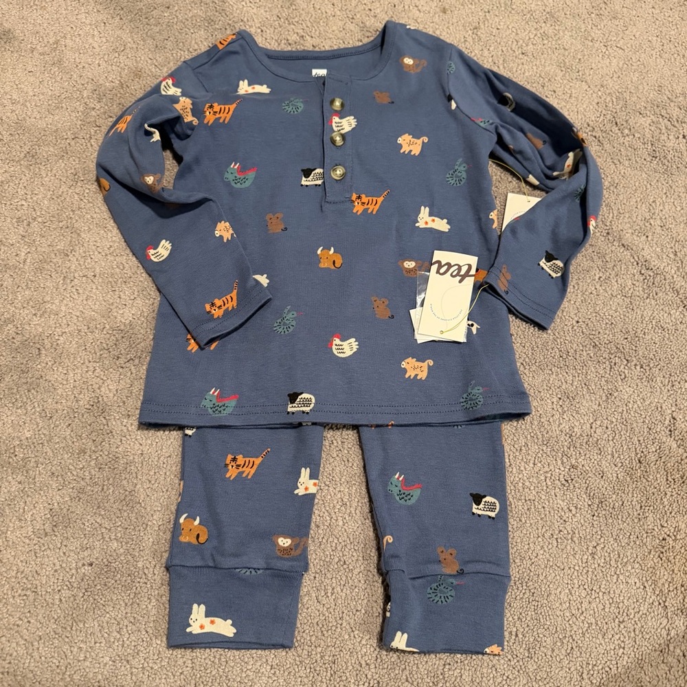 Tea Collection Blue Animal Print Henley and Pant Matching Set NWT